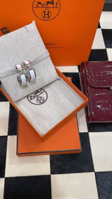 Hermès metal H letter white leather earrings -0197