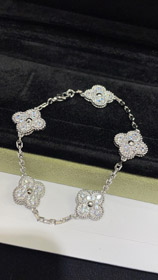 Van Cleef & Arpels four-leaf clover full diamond five-flower bracelet-0215
