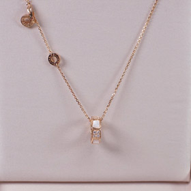 Bulgari white mother-of-pearl necklace -0247