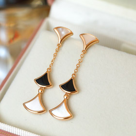 Bulgari fan-shaped white mother-of-pearl diamond earrings black agate long earrings-0342