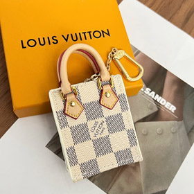 Louis Vuitton LV Mini Music Bag Keychain Pendant-0426